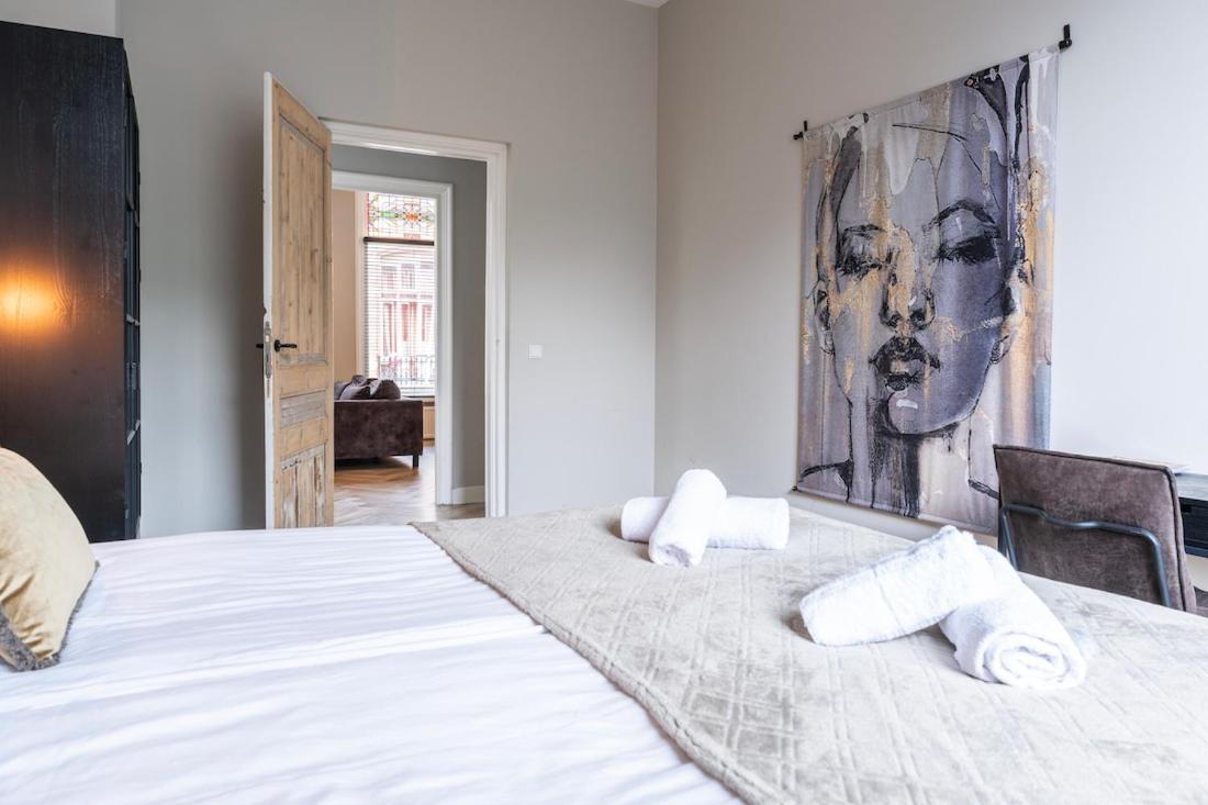 Xxl Loft With Bath Located Stadsvilla Tilburg Exterior photo